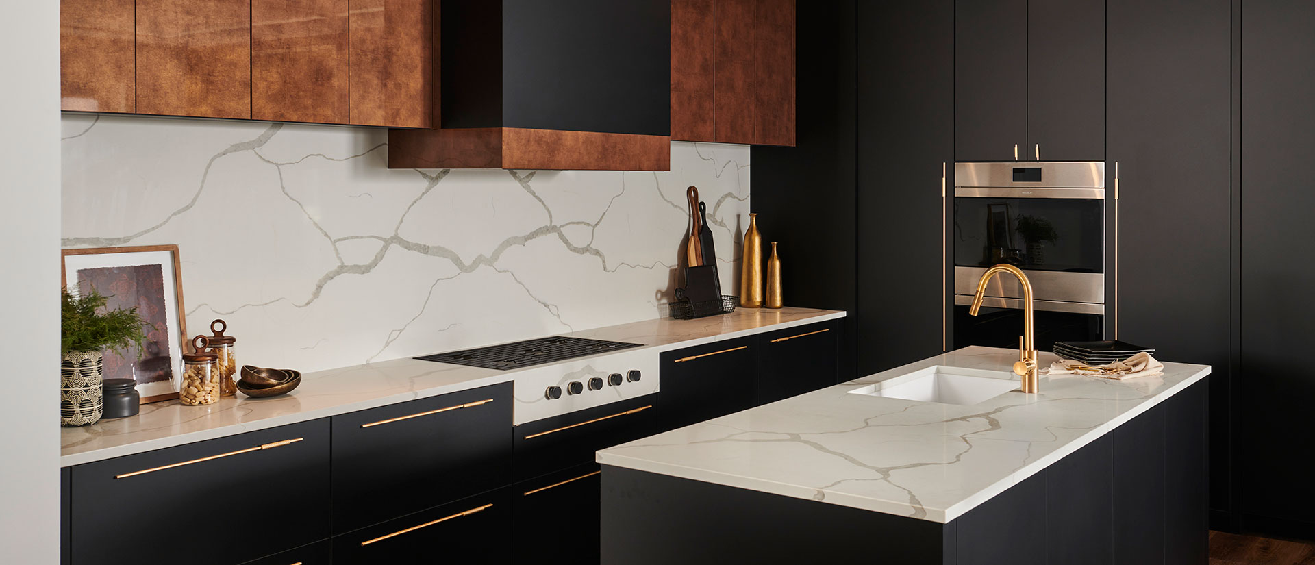 Calacatta Classique Quartz